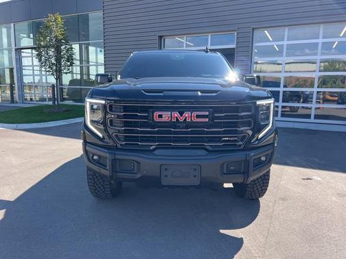 2025 GMC Sierra 1500 AT4X