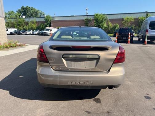 2007 Pontiac Grand Prix Base