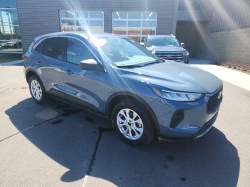VAPOR BLUE METALLIC 2024 Ford Escape Active