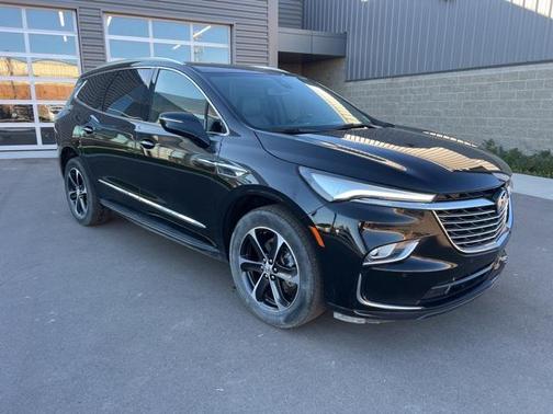 2024 Buick Enclave Essence FWD