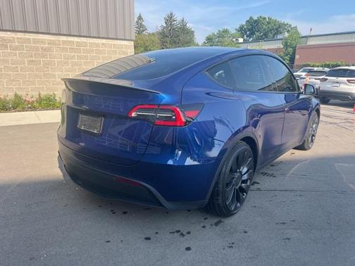 2025 Tesla Model Y Performance Dual Motor All-Wheel Drive