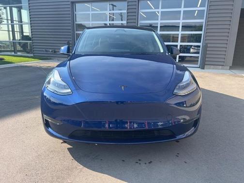 2025 Tesla Model Y Performance Dual Motor All-Wheel Drive