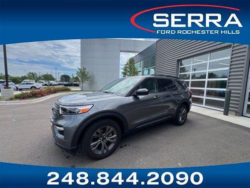 Carbonized Gray Metallic 2024 Ford Explorer XLT