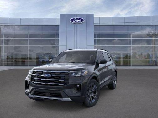 AGATE BLACK METALLIC 2026 Ford Explorer Active w/200A Pkg