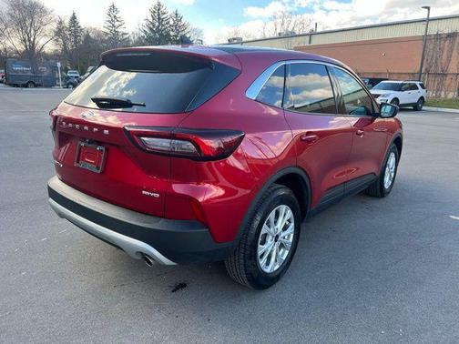 RAPID RED MET TINTED CC 2023 Ford Escape Active