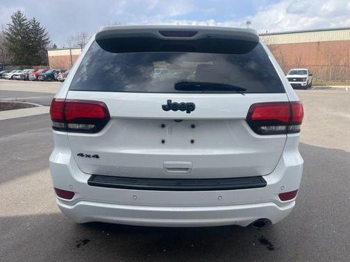 2017 Jeep Grand Cherokee Altitude