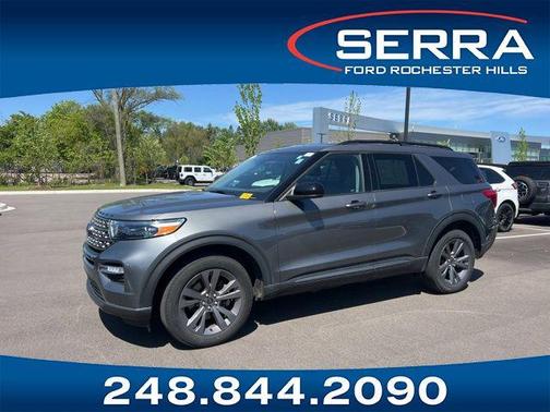 CARBONIZED GRAY METALLIC 2023 Ford Explorer XLT