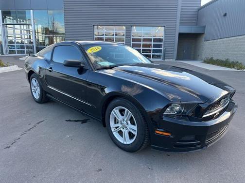 2014 Ford Mustang V6
