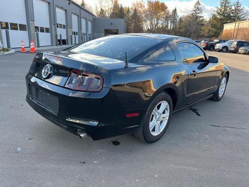 2014 Ford Mustang V6