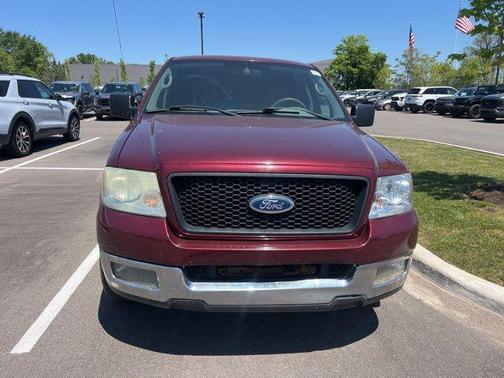 Burgundy 2004 Ford F-150 XLT SuperCrew