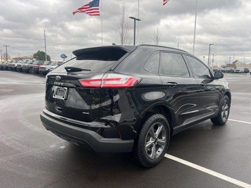 AGATE BLACK METALLIC 2023 Ford Edge SEL