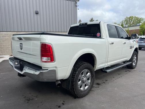 2018 RAM 2500 Laramie Crew Cab 4x4 6'4' Box