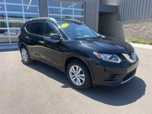 Magnetic Black 2016 Nissan Rogue SV