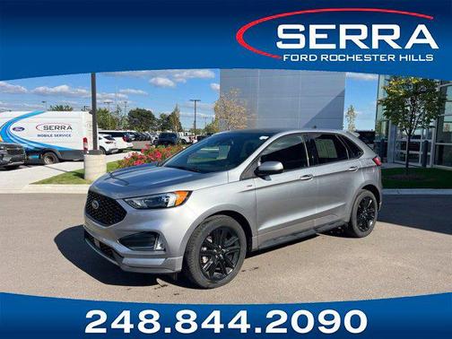 Iconic Silver Metallic 2024 Ford Edge ST Line