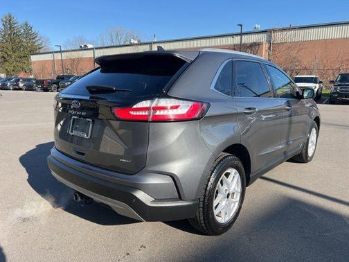 CARBONIZED GRAY 2023 Ford Edge SEL