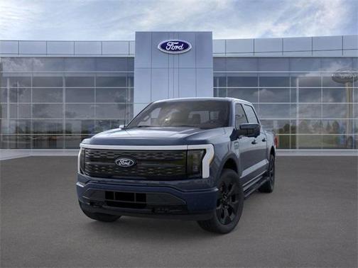 2025 Ford F-150 Lightning Platinum