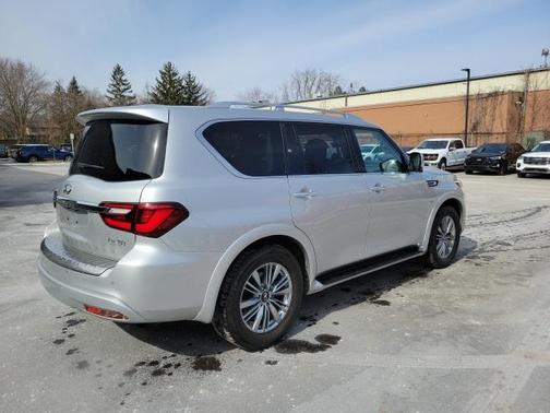 2020 INFINITI QX80 Luxe