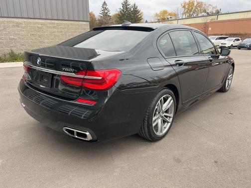 2017 BMW 750 i xDrive
