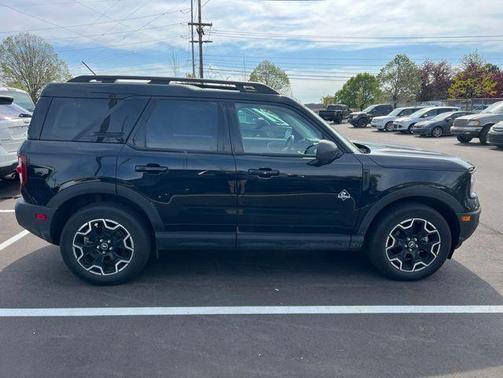 SHADOW BLACK 2025 Ford Bronco Sport Outer Banks