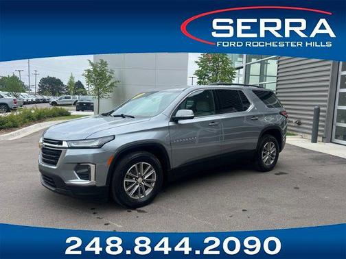 Sterling Gray Metallic 2023 Chevrolet Traverse LT Cloth