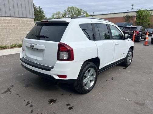 2016 Jeep Compass Sport