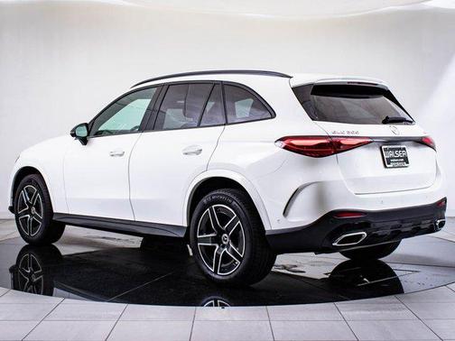 2023 Mercedes-Benz GLC 300 4MATIC