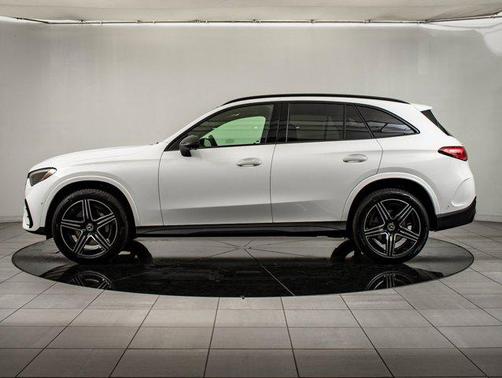 2026 Mercedes-Benz GLC 300 4MATIC