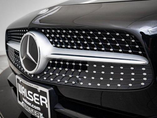 2017 Mercedes-Benz SL 550 SL 550