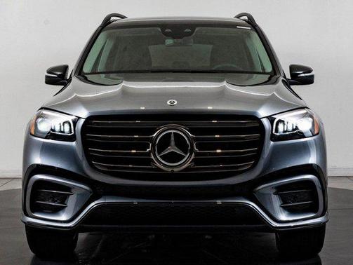 Selenite Grey Metallic 2026 Mercedes-Benz GLS 450 4MATIC