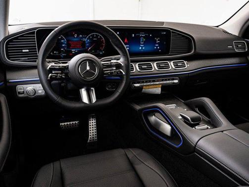 Selenite Grey Metallic 2026 Mercedes-Benz GLS 450 4MATIC