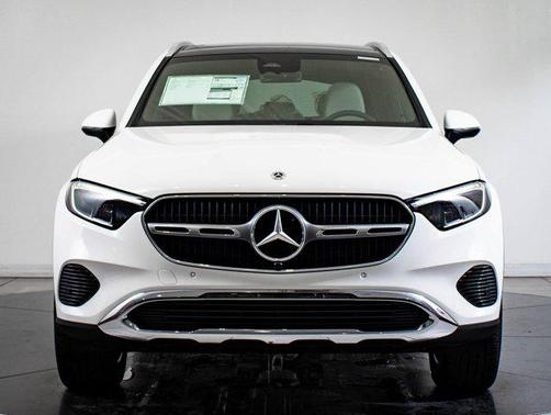 2026 Mercedes-Benz GLC 300 4MATIC