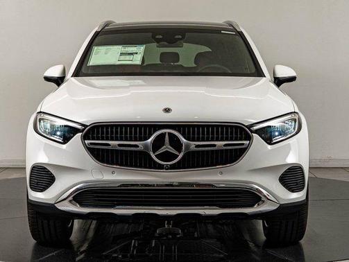 Polar White 2026 Mercedes-Benz GLC 300 4MATIC