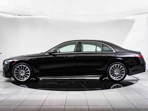 2022 Mercedes-Benz S-Class 4MATIC