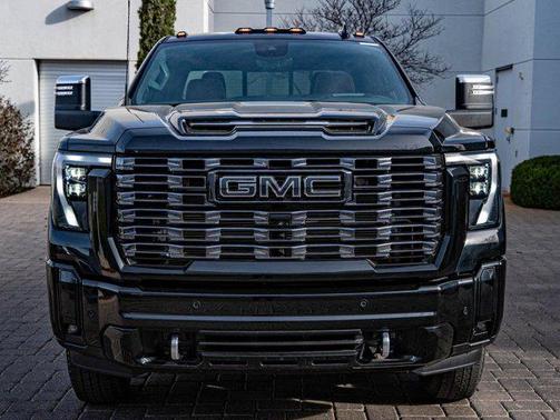 Onyx Black 2025 GMC Sierra 3500 Denali