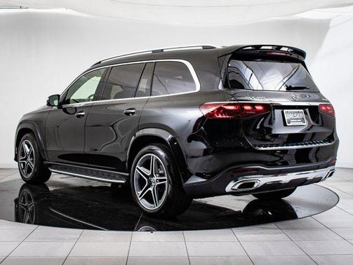 2025 Mercedes-Benz GLS 450 4MATIC
