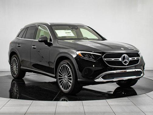 2026 Mercedes-Benz GLC 300 4MATIC