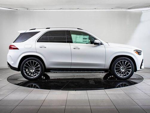 2026 Mercedes-Benz GLE 450 4MATIC