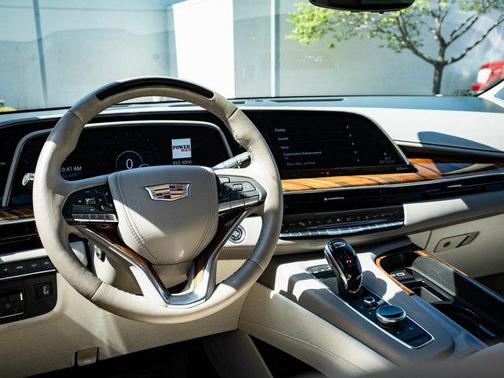 2024 Cadillac Escalade Premium Luxury Platinum