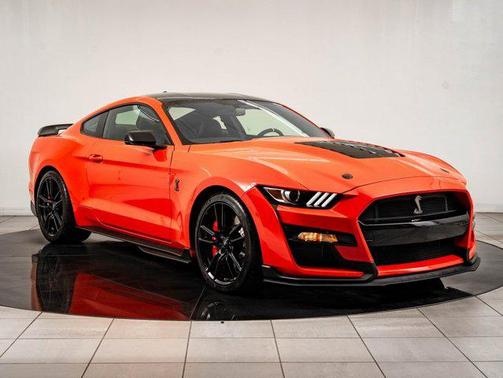2022 Ford Shelby GT500 Base