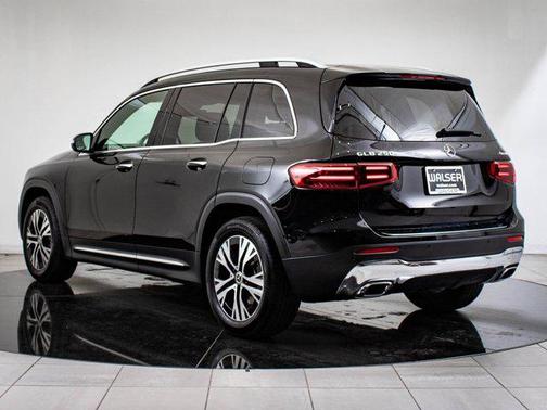 2024 Mercedes-Benz GLB 250 4MATIC