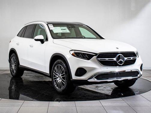 2026 Mercedes-Benz GLC 300 4MATIC