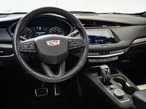2019 Cadillac XT4 Sport