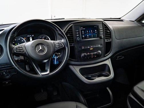 2023 Mercedes-Benz Metris Base