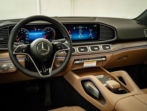 MANUFAKTUR Moonlight White Metallic 2026 Mercedes-Benz GLE 450 4MATIC