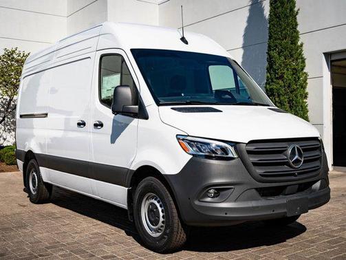 2026 Mercedes-Benz Sprinter 2500 Standard Roof