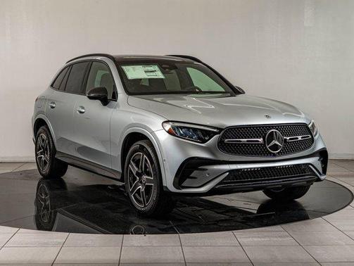 Cirrus Silver Metallic 2026 Mercedes-Benz GLC 300 4MATIC