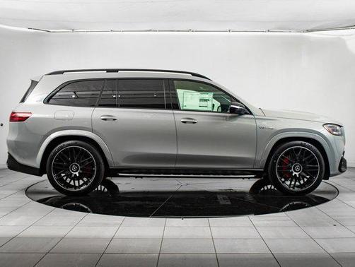 2026 Mercedes-Benz AMG GLS 63 4MATIC+