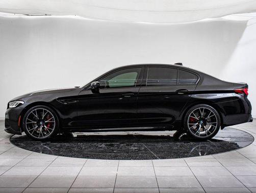 2022 BMW M5 Base