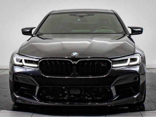 2022 BMW M5 Base