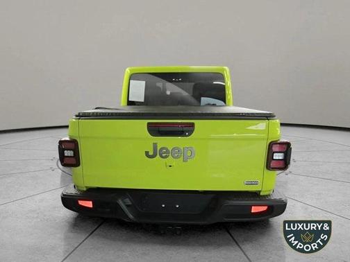 2023 Jeep Gladiator Overland